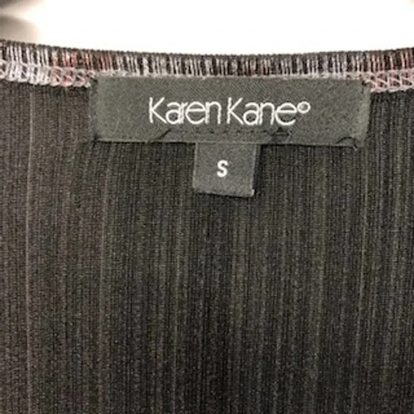 Women's Karen Kane scoop neck top with animal print size small - Picture 4 of 4